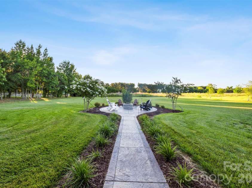 2378 Bridgewater Road, Rock Hill, SC 29730.  MLS# CAR4392805, YatesRealty ID 31632. 