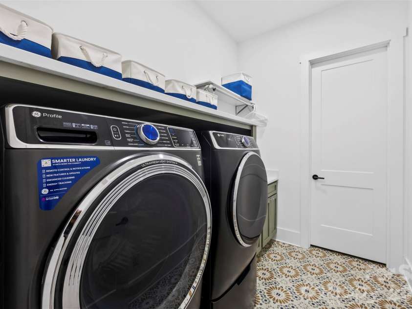 2378 Bridgewater Road, Rock Hill, SC 29730.  MLS# CAR4392805, YatesRealty ID 31632. Laundry