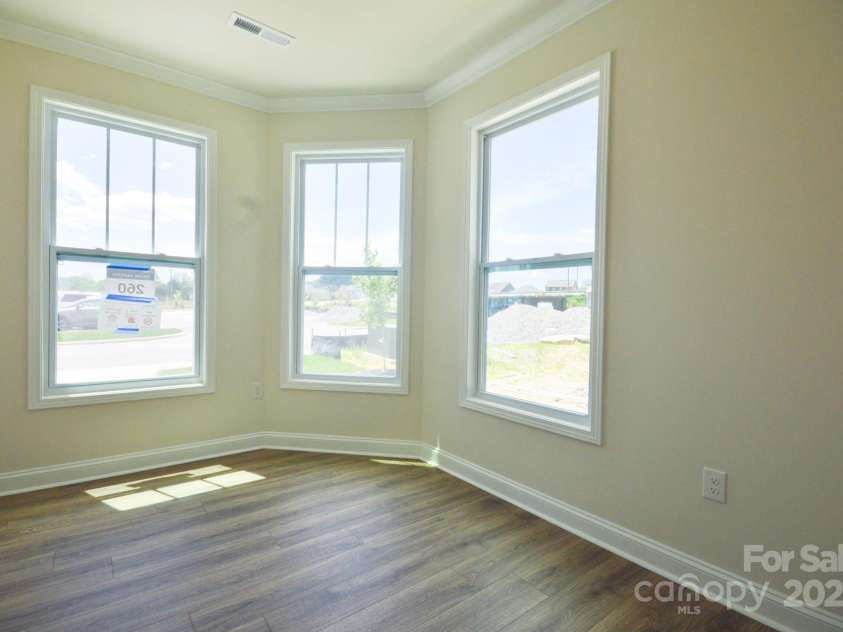 362 Creekview Road, Hendersonville, NC 28792.  MLS# CAR4286506, YatesRealty ID 31633. Photos are representative