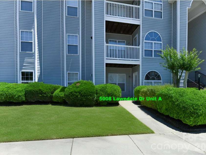 5008 Lawndale Drive, Greensboro, NC 27455.  MLS# CAR4395458, YatesRealty ID 31633. 