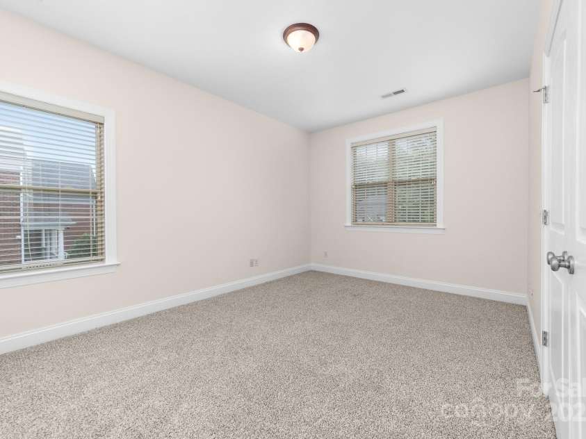10321 Lemington Drive, Mint Hill, NC 28227.  MLS# CAR4269463, YatesRealty ID 31634. 
