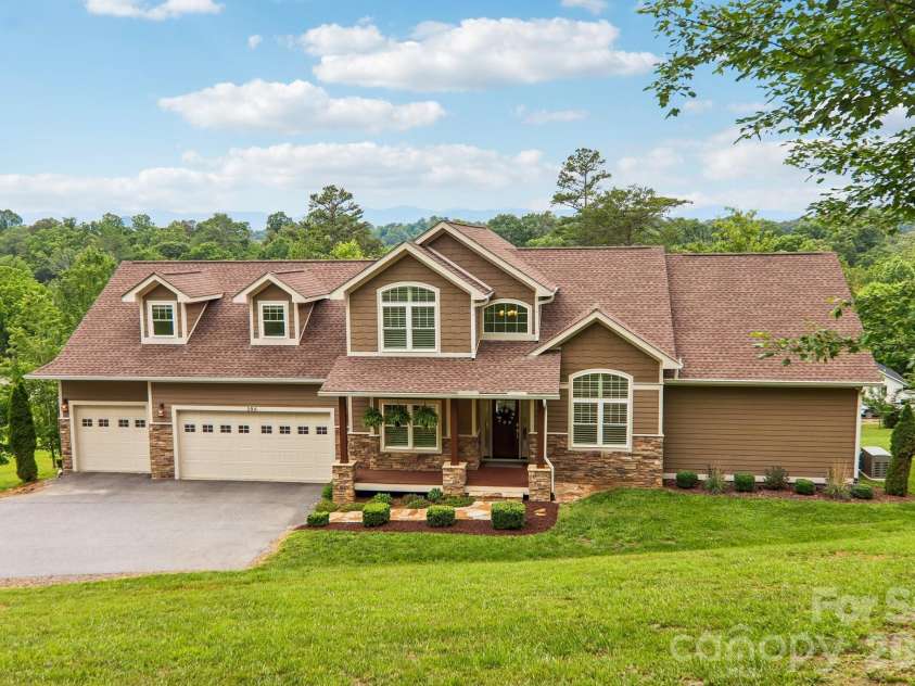 106 Saddle Ridge Drive, Alexander, NC 28701.  MLS# CAR4392356, YatesRealty ID 31634. 