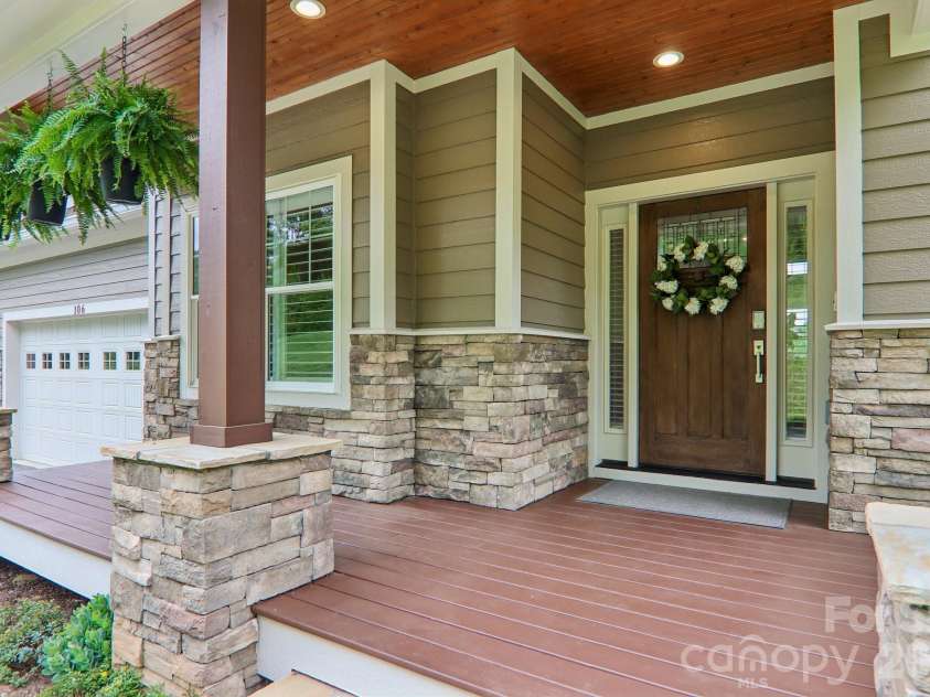 106 Saddle Ridge Drive, Alexander, NC 28701.  MLS# CAR4392356, YatesRealty ID 31634. 