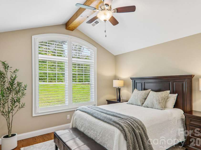 106 Saddle Ridge Drive, Alexander, NC 28701.  MLS# CAR4392356, YatesRealty ID 31634. 