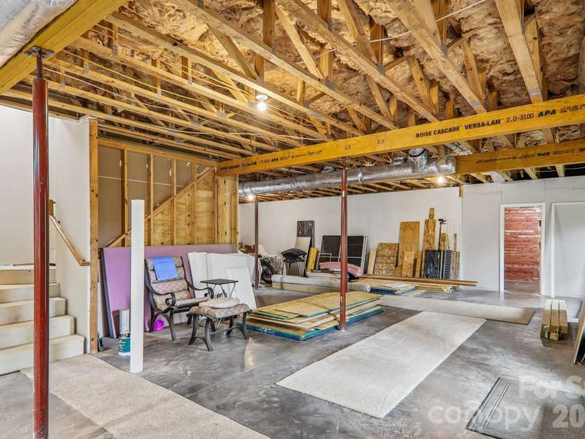 106 Saddle Ridge Drive, Alexander, NC 28701.  MLS# CAR4392356, YatesRealty ID 31634. 