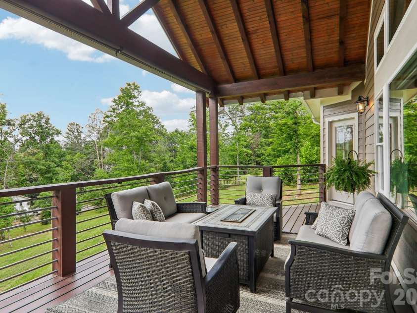 106 Saddle Ridge Drive, Alexander, NC 28701.  MLS# CAR4392356, YatesRealty ID 31634. 