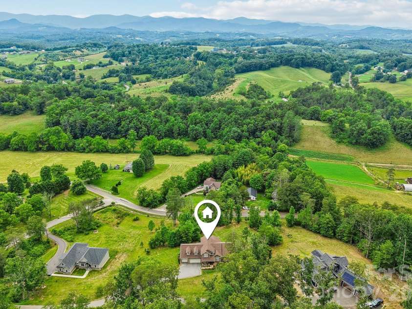 106 Saddle Ridge Drive, Alexander, NC 28701.  MLS# CAR4392356, YatesRealty ID 31634. 