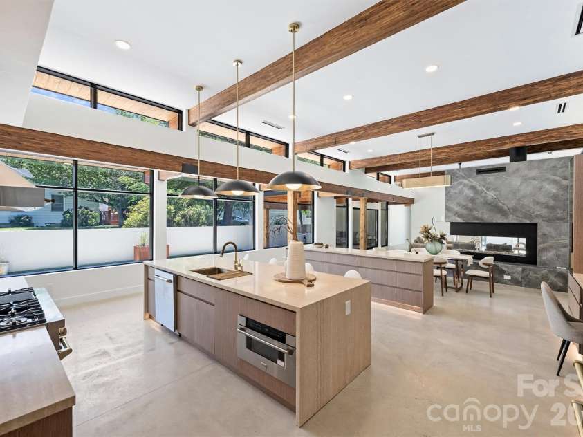 704 Charles Avenue, Charlotte, NC 28205.  MLS# CAR4393616, YatesRealty ID 31635. 
