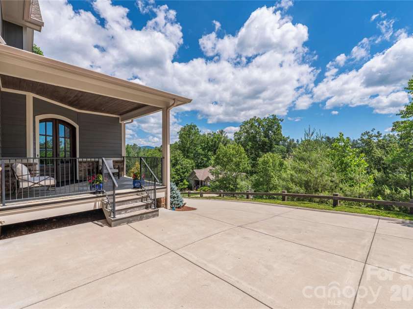 118 Still Water Lane, Fletcher, NC 28732.  MLS# CAR4391029, YatesRealty ID 31636. 