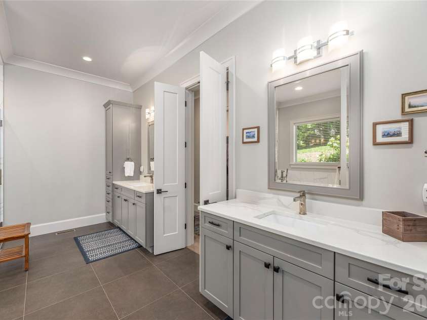 118 Still Water Lane, Fletcher, NC 28732.  MLS# CAR4391029, YatesRealty ID 31636. 