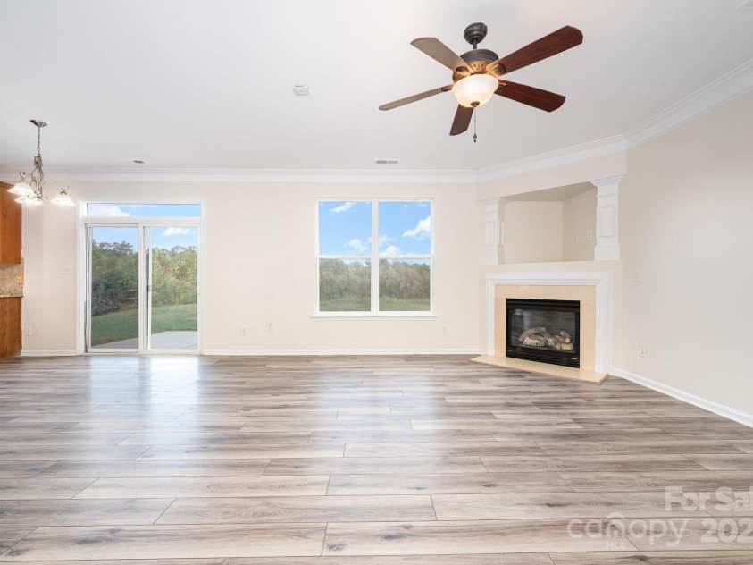 5632 Verrazano Drive, Waxhaw, NC 28173.  MLS# CAR4311987, YatesRealty ID 31637. 