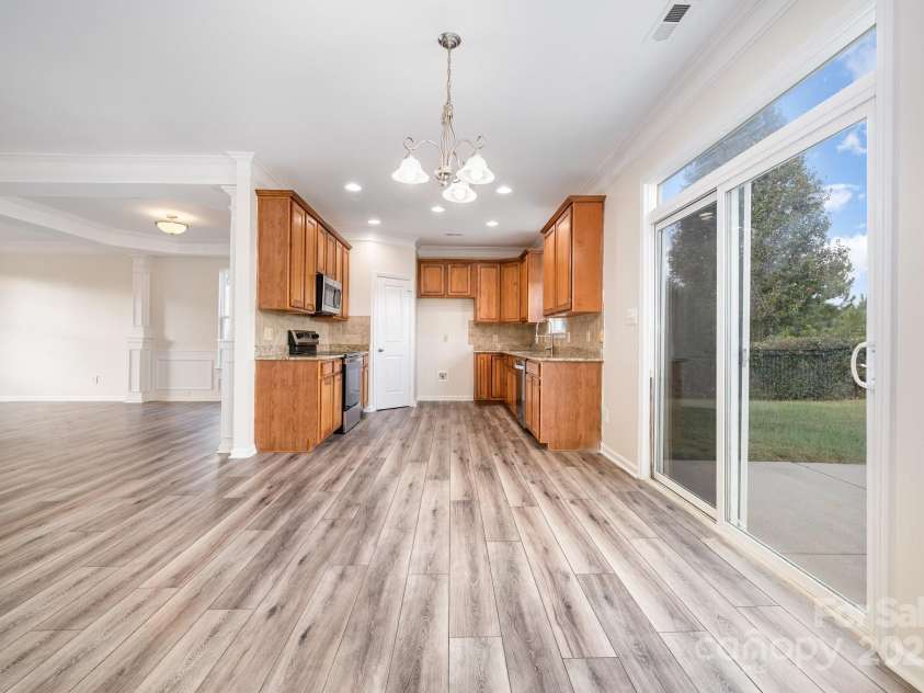 5632 Verrazano Drive, Waxhaw, NC 28173.  MLS# CAR4311987, YatesRealty ID 31637. 