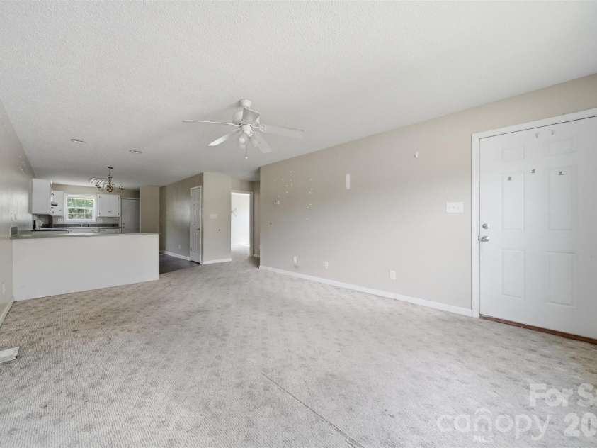 820 Horseshoe Lake Road, Lincolnton, NC 28092.  MLS# CAR4393688, YatesRealty ID 31638. 