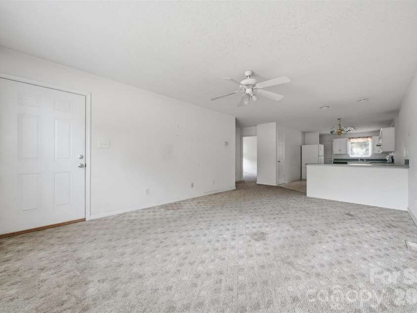 820 Horseshoe Lake Road, Lincolnton, NC 28092.  MLS# CAR4393688, YatesRealty ID 31638. 