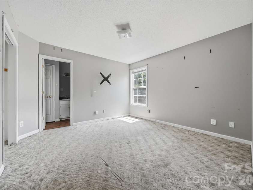 820 Horseshoe Lake Road, Lincolnton, NC 28092.  MLS# CAR4393688, YatesRealty ID 31638. 