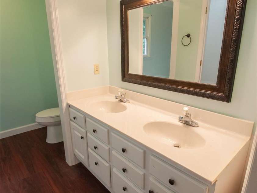 2540 Heritage Circle, Statesville, NC 28625.  MLS# CAR4246736, YatesRealty ID 31639. 