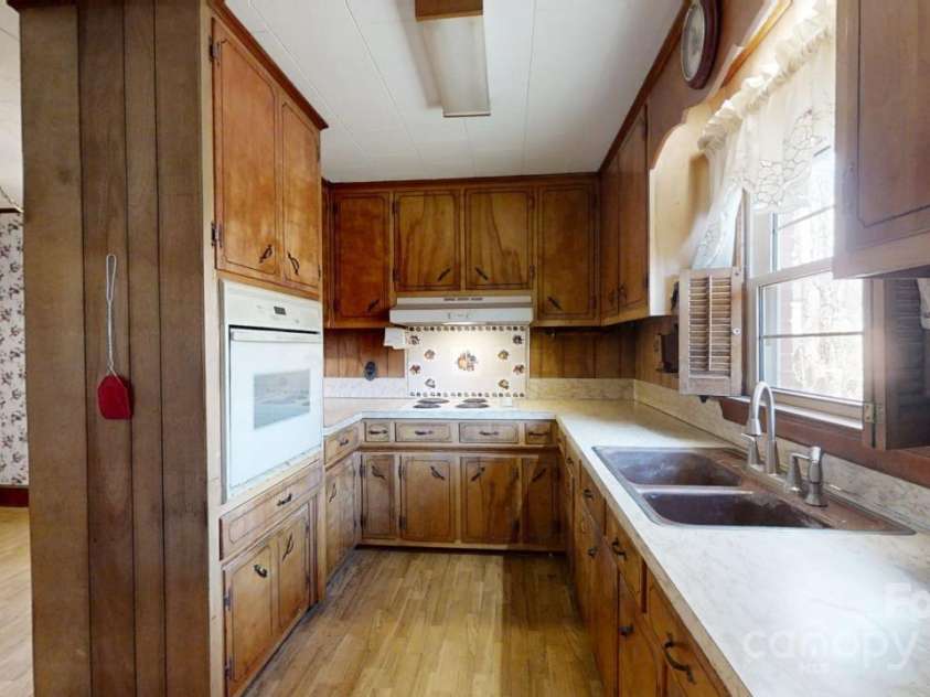 4774 NC 150 Highway, Lincolnton, NC 28092.  MLS# CAR4226558, YatesRealty ID 3164. 