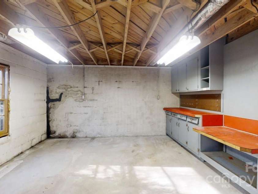 4774 NC 150 Highway, Lincolnton, NC 28092.  MLS# CAR4226558, YatesRealty ID 3164. 