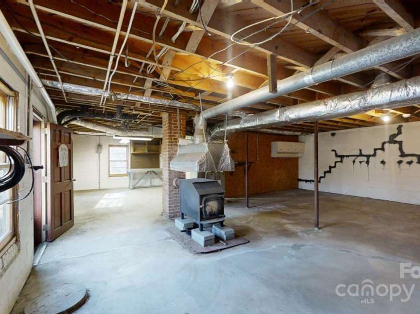 4774 NC 150 Highway, Lincolnton, NC 28092.  MLS# CAR4226558, YatesRealty ID 3164. 