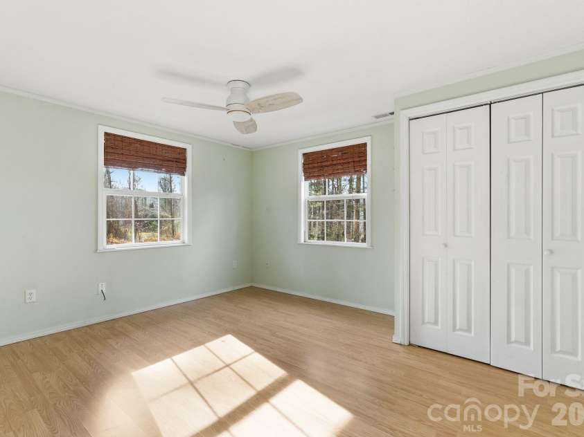 72 Lacey Lane, Hendersonville, NC 28739.  MLS# CAR4308230, YatesRealty ID 3164. Bedroom #3