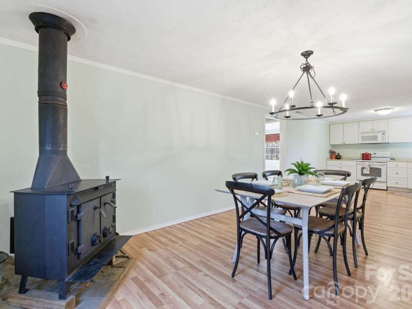 72 Lacey Lane, Hendersonville, NC 28739.  MLS# CAR4308230, YatesRealty ID 3164. Dining Room (looking towards kitchen)