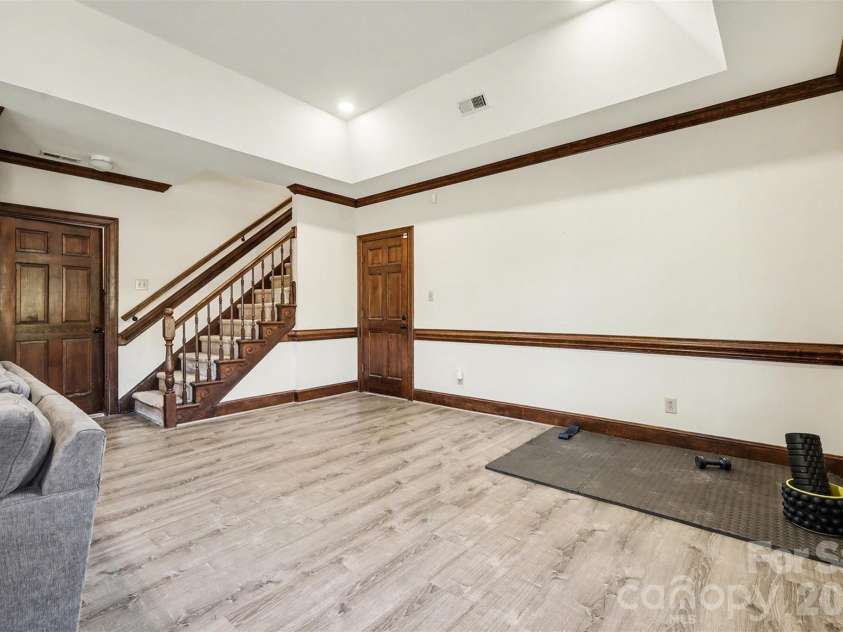9908 Colvard Circle, Charlotte, NC 28269.  MLS# CAR4332495, YatesRealty ID 3164. Basement Space