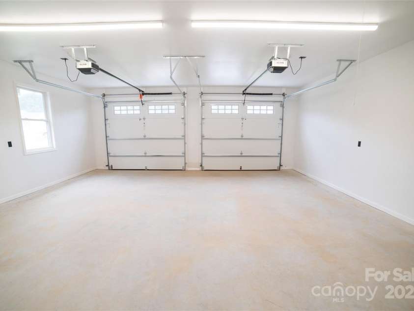 4364 Grover Place, Granite Falls, NC 28630.  MLS# CAR4263495, YatesRealty ID 31641. 2 Car Garage