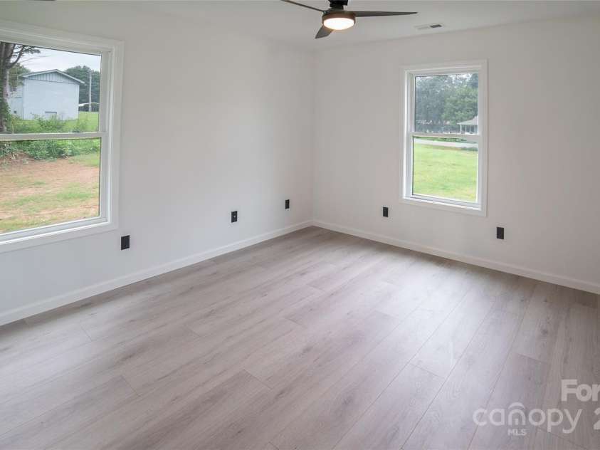 4364 Grover Place, Granite Falls, NC 28630.  MLS# CAR4263495, YatesRealty ID 31641. 2nd Bedroom