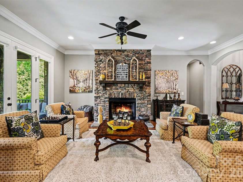 295 Bent Tree Drive, Stanley, NC 28164.  MLS# CAR4356670, YatesRealty ID 31642. 