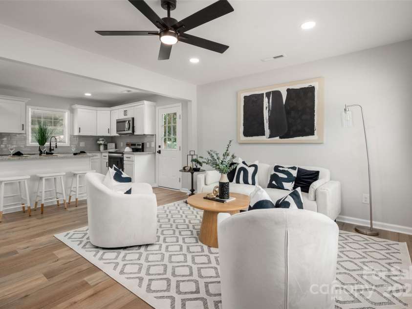 756 Logan Street, Mooresville, NC 28115.  MLS# CAR4268702, YatesRealty ID 31642. 