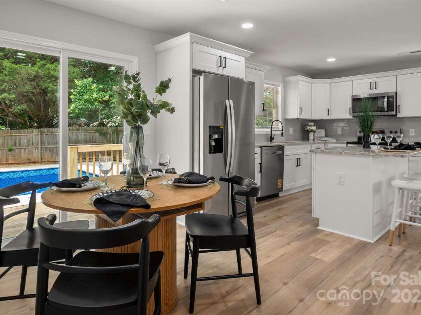 756 Logan Street, Mooresville, NC 28115.  MLS# CAR4268702, YatesRealty ID 31642. 