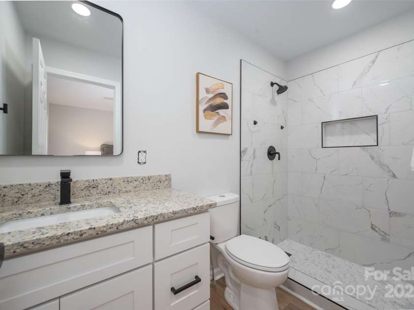 756 Logan Street, Mooresville, NC 28115.  MLS# CAR4268702, YatesRealty ID 31642. 