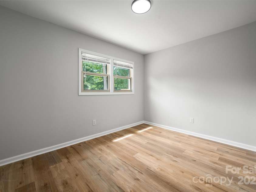 756 Logan Street, Mooresville, NC 28115.  MLS# CAR4268702, YatesRealty ID 31642. 