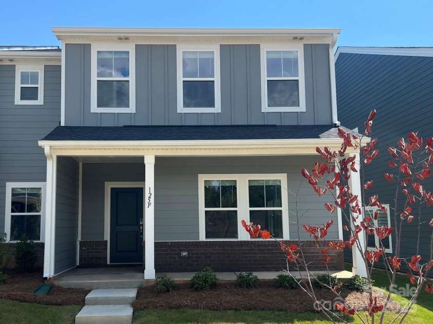 125 UTILITY Lane, Mooresville, NC 28117.  MLS# CAR4286424, YatesRealty ID 31643. 