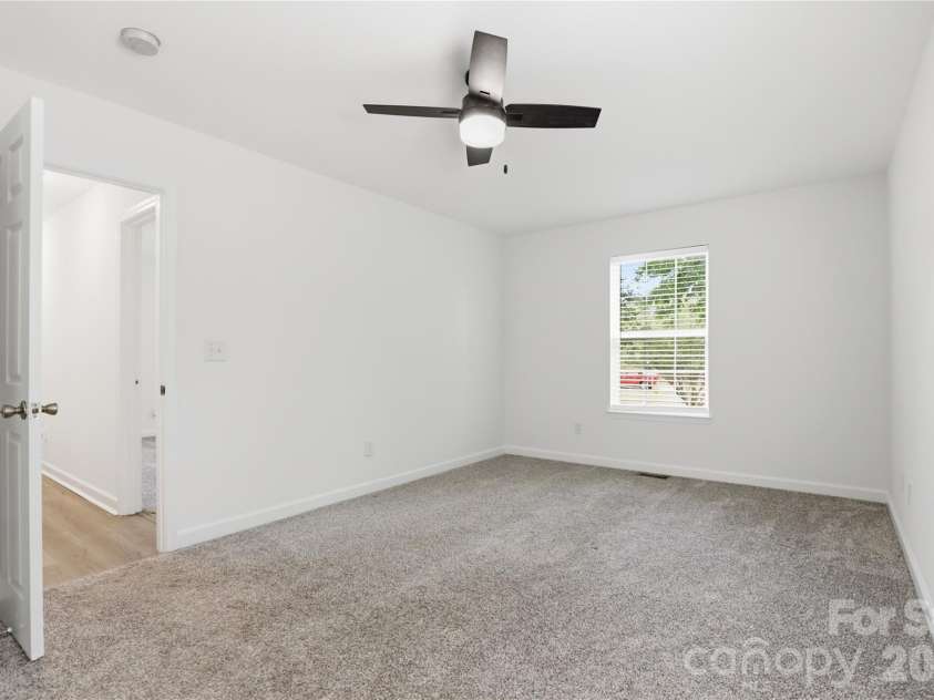 1689 Willowbrook Drive, Fort Mill, SC 29708.  MLS# CAR4376340, YatesRealty ID 31644. Secondary Room 2