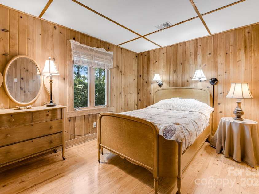 203 Laurel Lane, Little Switzerland, NC 28749.  MLS# CAR4276021, YatesRealty ID 31644. 