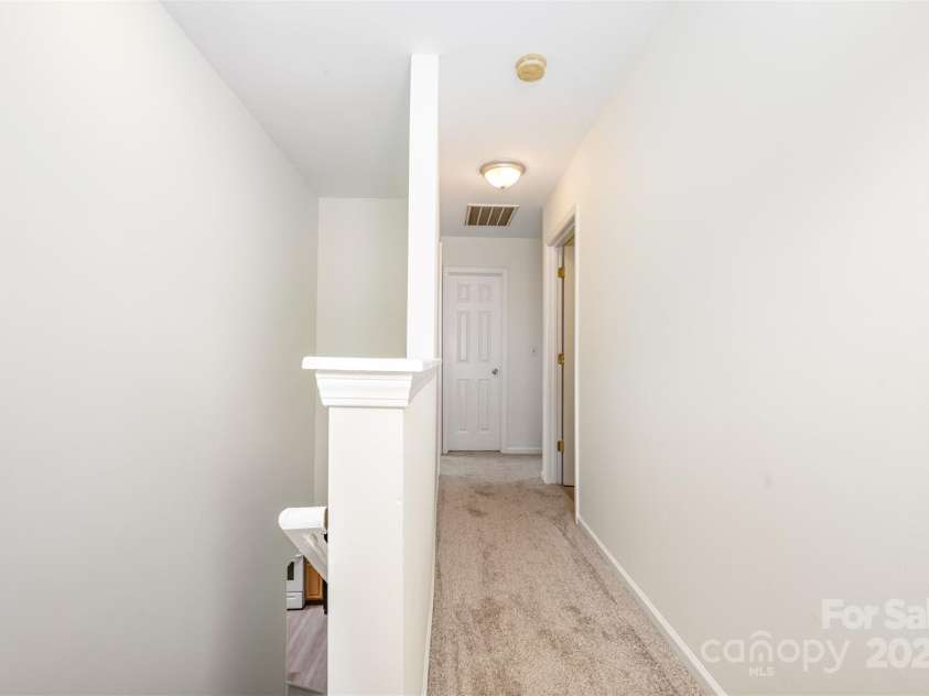 1413 Braveheart Lane, Charlotte, NC 28216.  MLS# CAR4290480, YatesRealty ID 31645. 