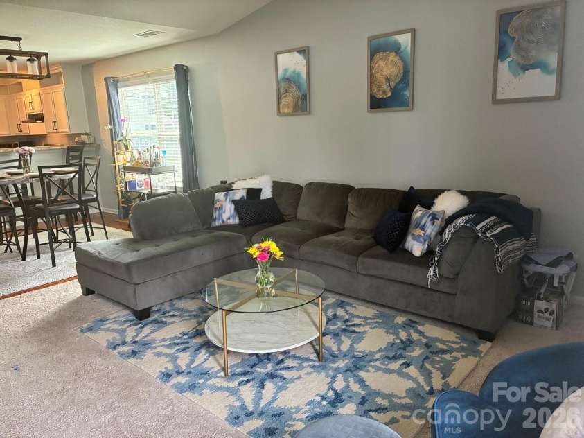 9315 Carrot Patch Drive, Charlotte, NC 28216.  MLS# CAR4377265, YatesRealty ID 31645. 