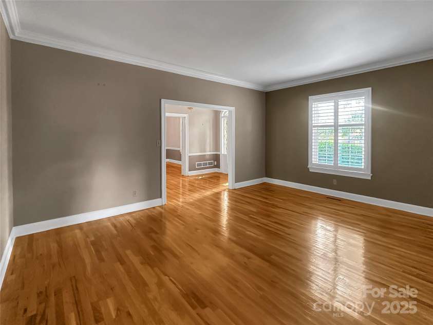 208 Gaston Street, Kings Mountain, NC 28086.  MLS# CAR4280121, YatesRealty ID 31646. 