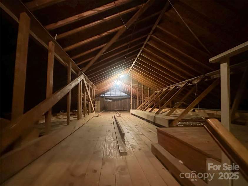 208 Gaston Street, Kings Mountain, NC 28086.  MLS# CAR4280121, YatesRealty ID 31646. 