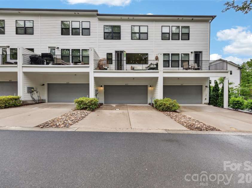 4033 Polluck Way, Charlotte, NC 28209.  MLS# CAR4381585, YatesRealty ID 31648. Rear Exterior