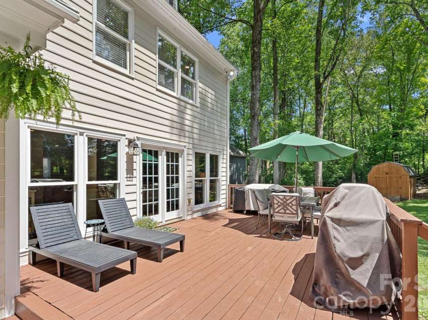 14636 South Brent Drive, Huntersville, NC 28078.  MLS# CAR4380788, YatesRealty ID 31649. 