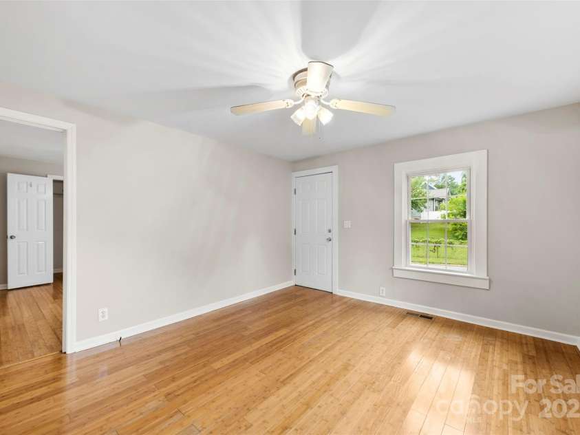 203 Sacco Street, Belmont, NC 28012.  MLS# CAR4287851, YatesRealty ID 31649. 