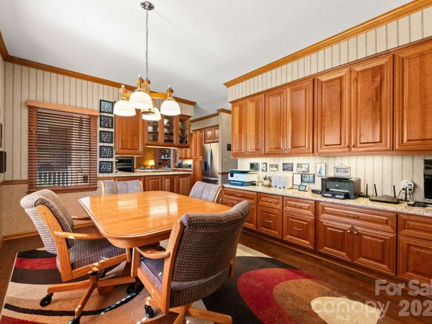 5030 Samuel Pinckney Drive, Belmont, NC 28012.  MLS# CAR4353587, YatesRealty ID 3165. 
