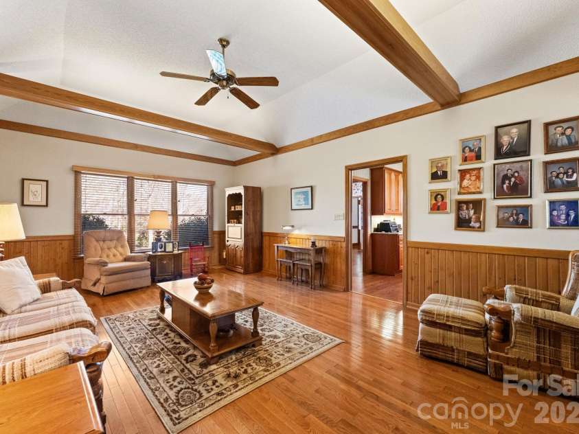 5030 Samuel Pinckney Drive, Belmont, NC 28012.  MLS# CAR4353587, YatesRealty ID 3165. 