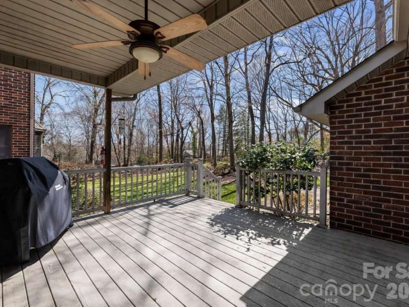 5030 Samuel Pinckney Drive, Belmont, NC 28012.  MLS# CAR4353587, YatesRealty ID 3165. 