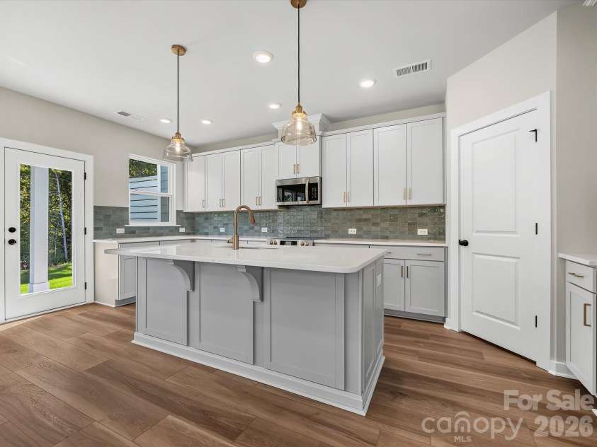 284 Alluvium Lane, Waxhaw, NC 28173.  MLS# CAR4371507, YatesRealty ID 31651. 