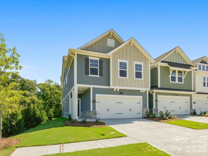 284 Alluvium Lane, Waxhaw, NC 28173.  MLS# CAR4371507, YatesRealty ID 31651. 