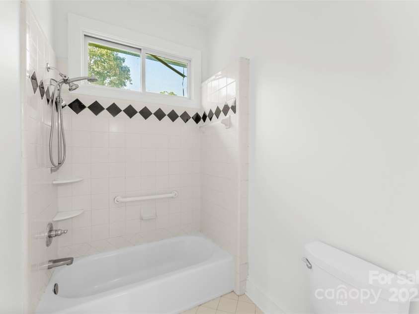 929 Blacksnake Road, Stanley, NC 28164.  MLS# CAR4276028, YatesRealty ID 31651. 