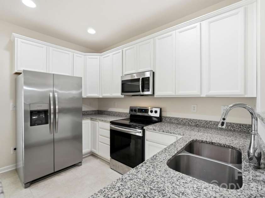 175 Limerick Road, Mooresville, NC 28115.  MLS# CAR4385531, YatesRealty ID 31652. 